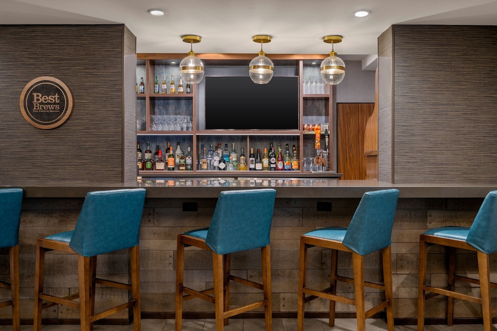 Four Points by Sheraton Chicago Westchester Oak Brook - photo 28