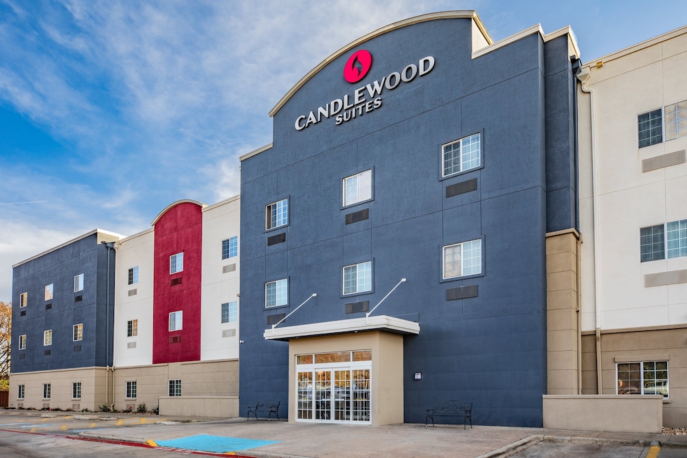 Candlewood Suites Mount Pleasant by IHG - photo 66