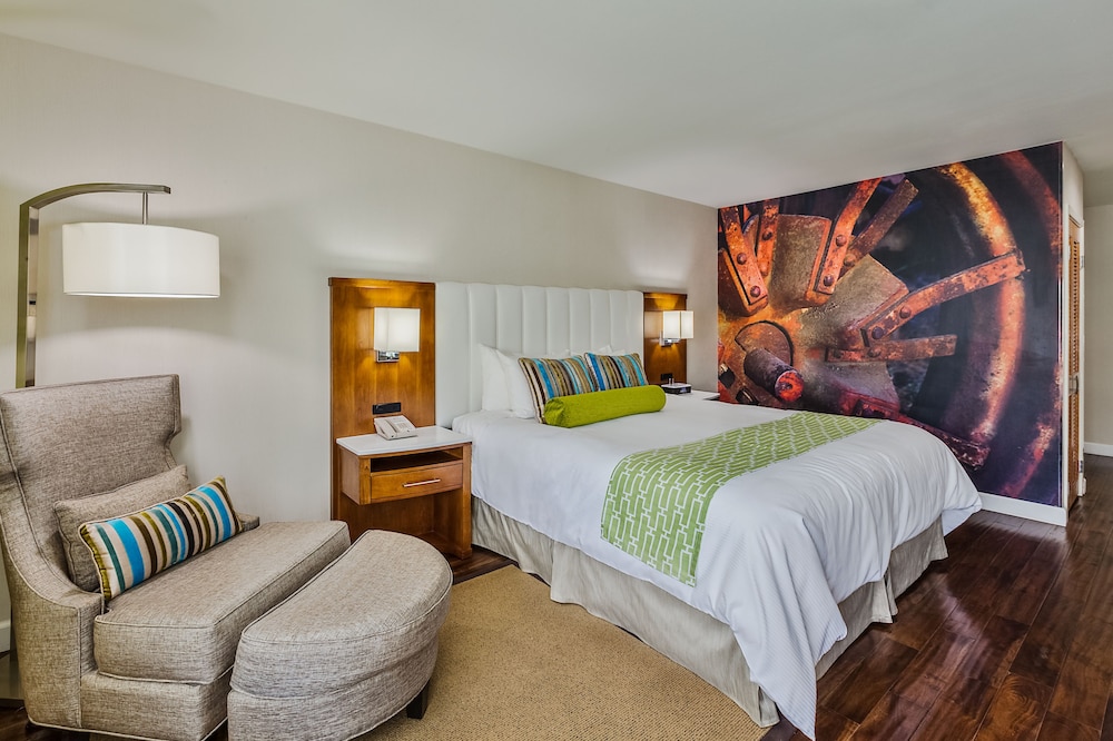 Hotel Indigo Anaheim an IHG Hotel - photo 4