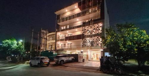 Hotel Golf View Sakura — Gurgaon — photo 3