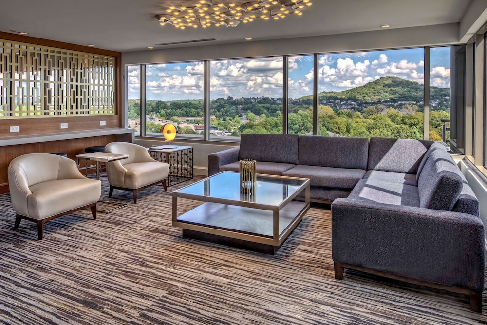 Hilton Franklin Cool Springs - photo 2