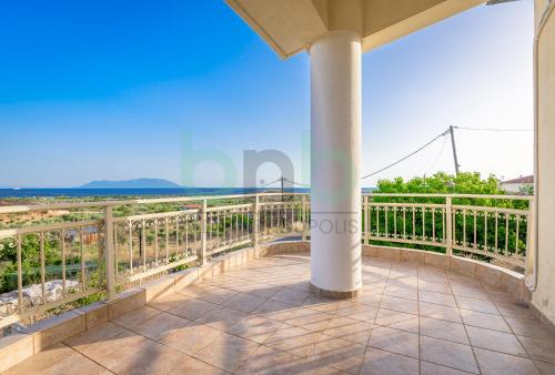 Thea Dikella — Alexandroupoli — photo 4
