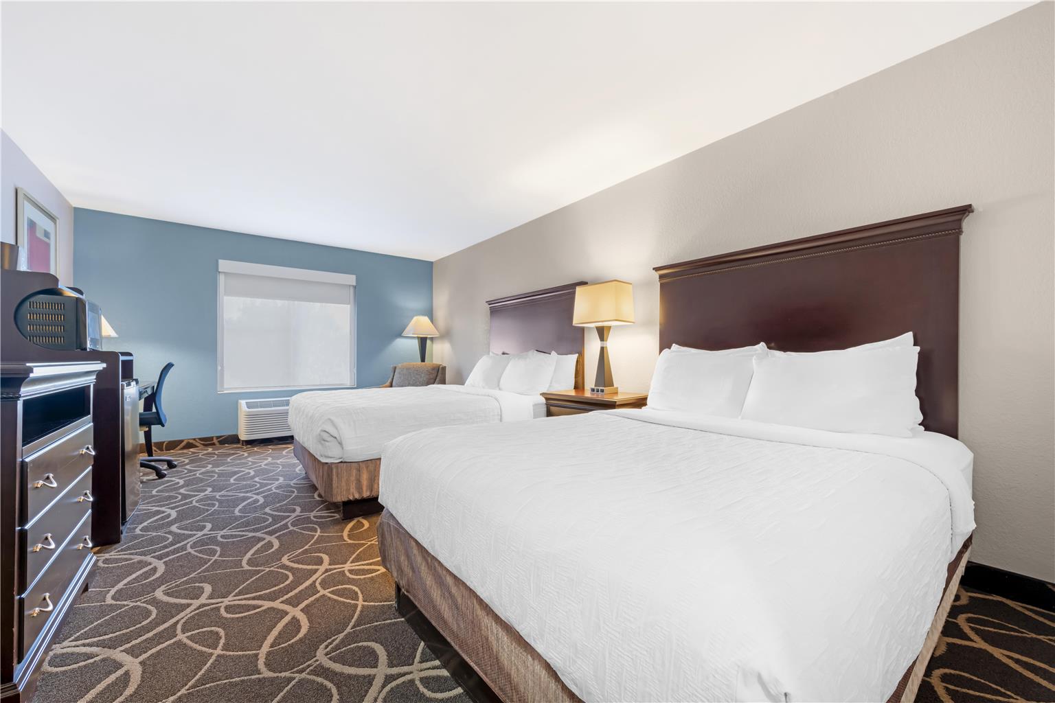 Best Western Plus Eau Claire Conference Center - photo 40