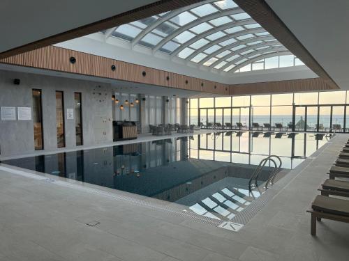 Viva beach Apartments in Alliance palace