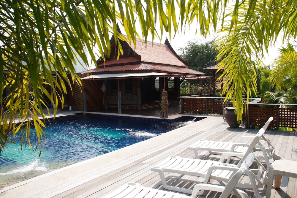 Inrawadee Resort - carbon neutral hotel in Pattaya