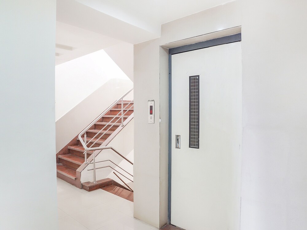 Oyo 15654 Hotel Gajanan Pride — Nashik