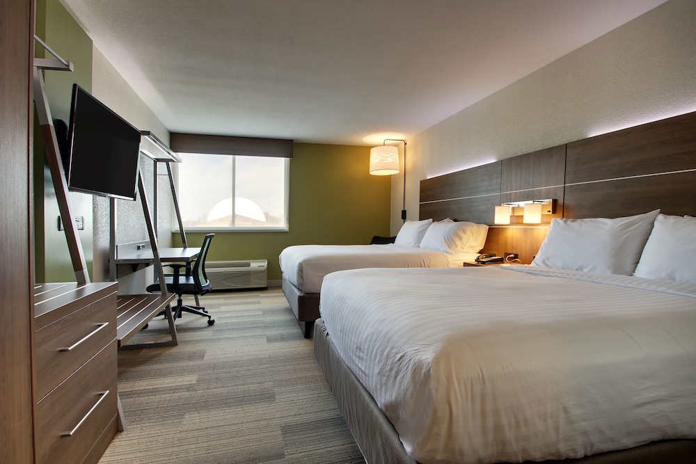 Holiday Inn Express & Suites Wapakoneta by IHG - photo 12