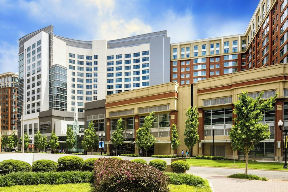 Renaissance Arlington Capital View Hotel - photo 63