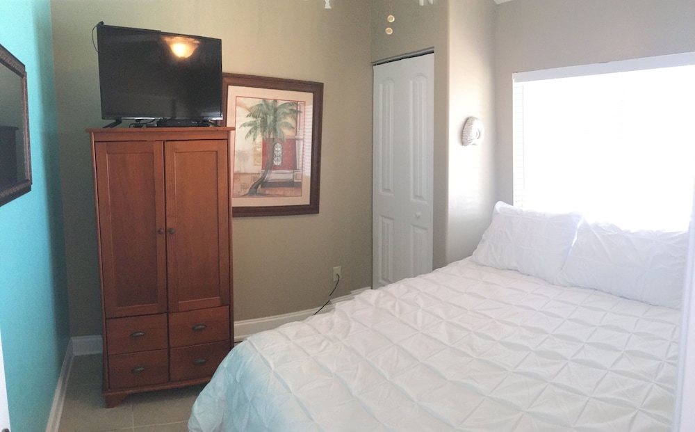 Blue Waters Treasure Island - photo 3