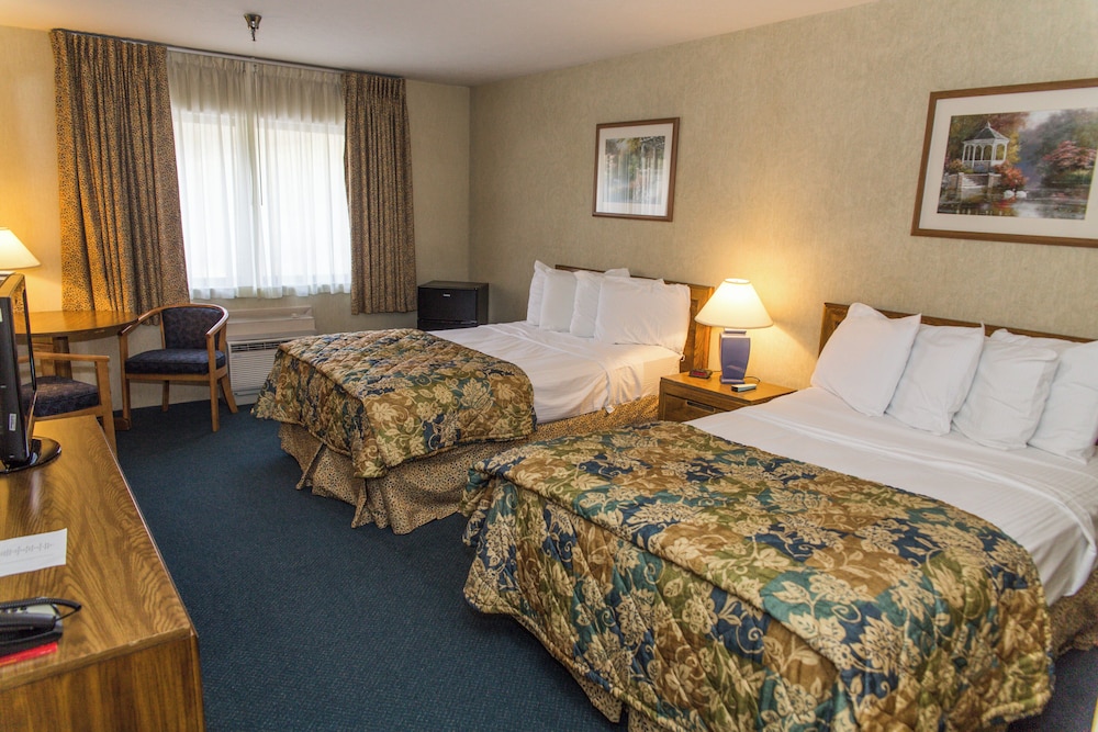 The Inn at Snowshoe - photo 2