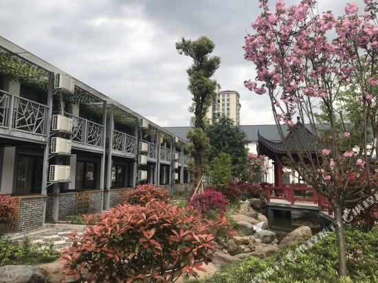 Dongjiangyuan Garden Hotel in Tangdong, People's Republic of China