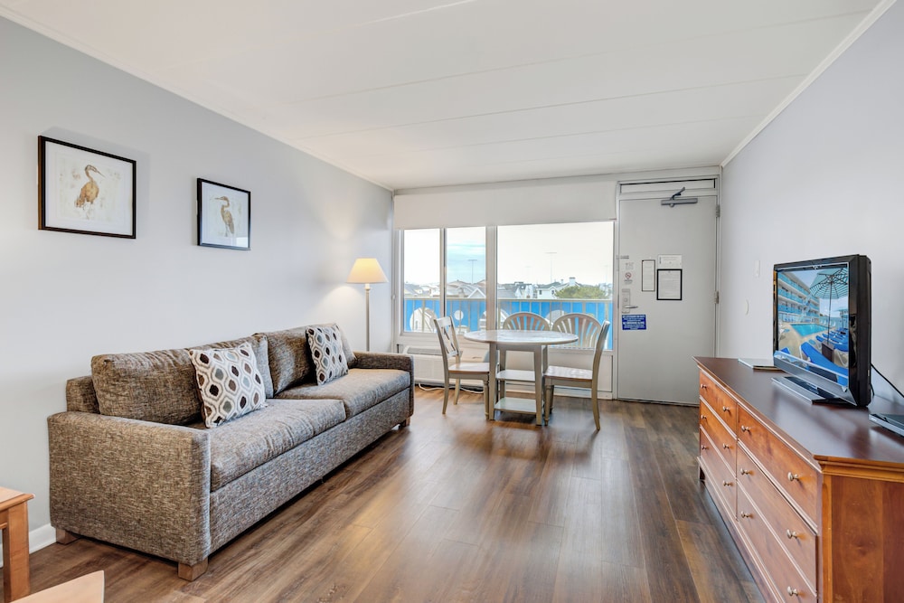 Ocean 7 - photo 168