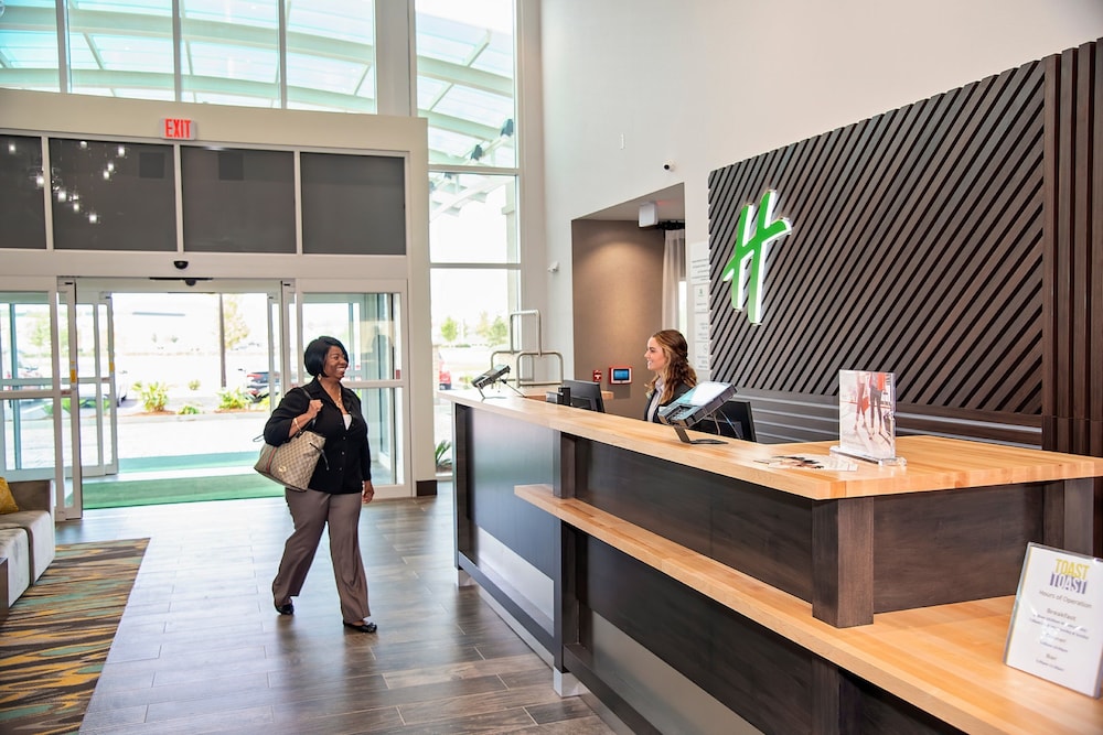 Holiday Inn Hotel & Suites Savannah Airport Pooler - photo 33