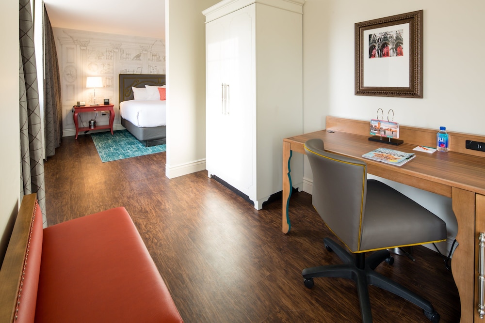 Hotel Indigo Baltimore Downtown by IHG - photo 22