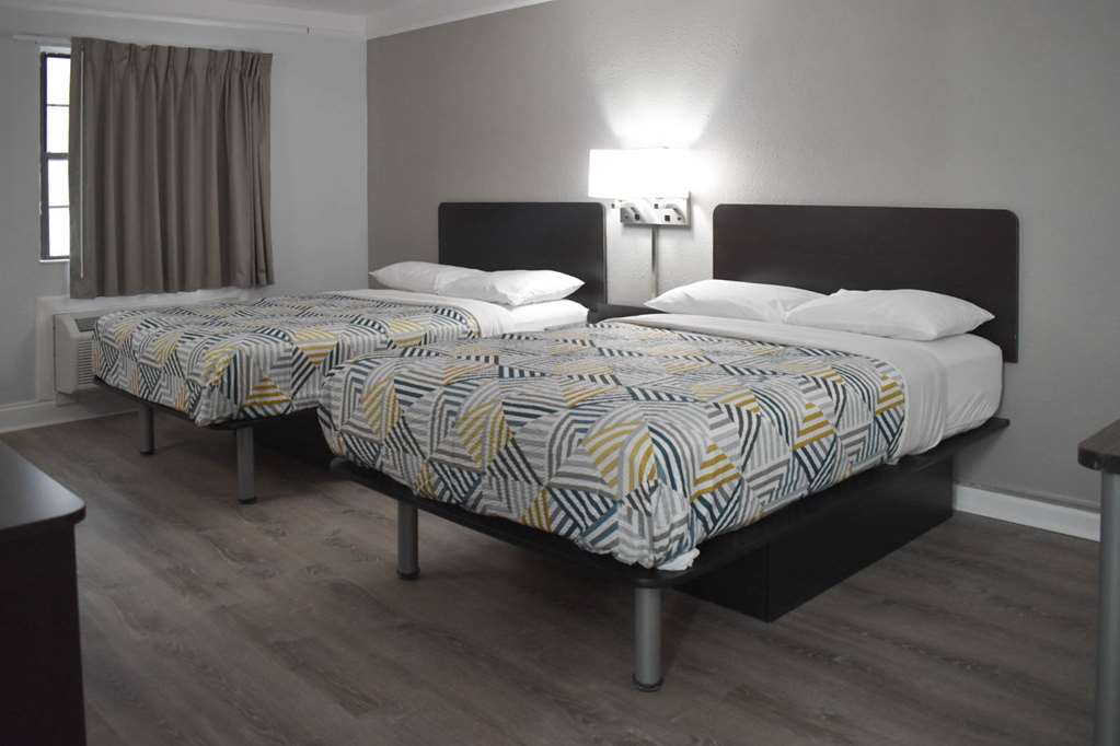 Motel 6 Hazelwood - photo 10