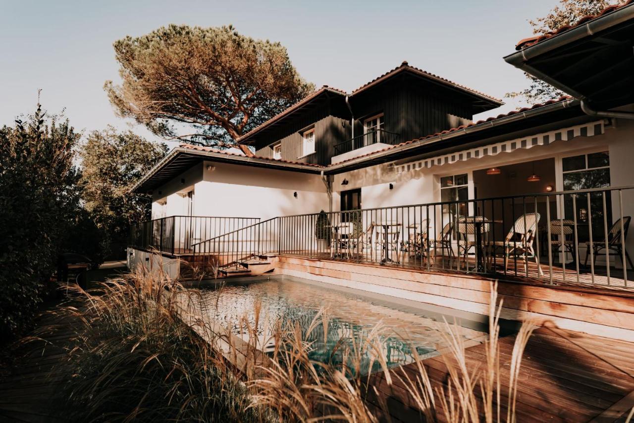 Chez Brens Maison D'hotes a la Hume — 4-Star Luxury Hotel in Gujan-Mestras, France