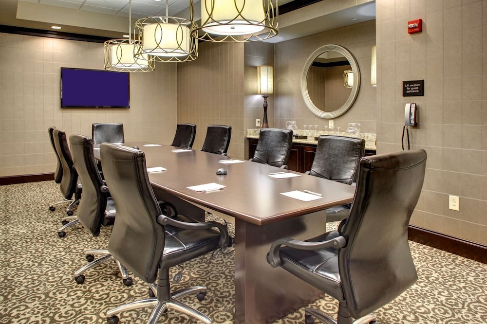 Hampton Inn & Suites Baton Rouge Downtown - photo 38