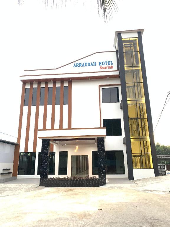 Arraudah Hotel Syariah — hotel near Warukin Airport