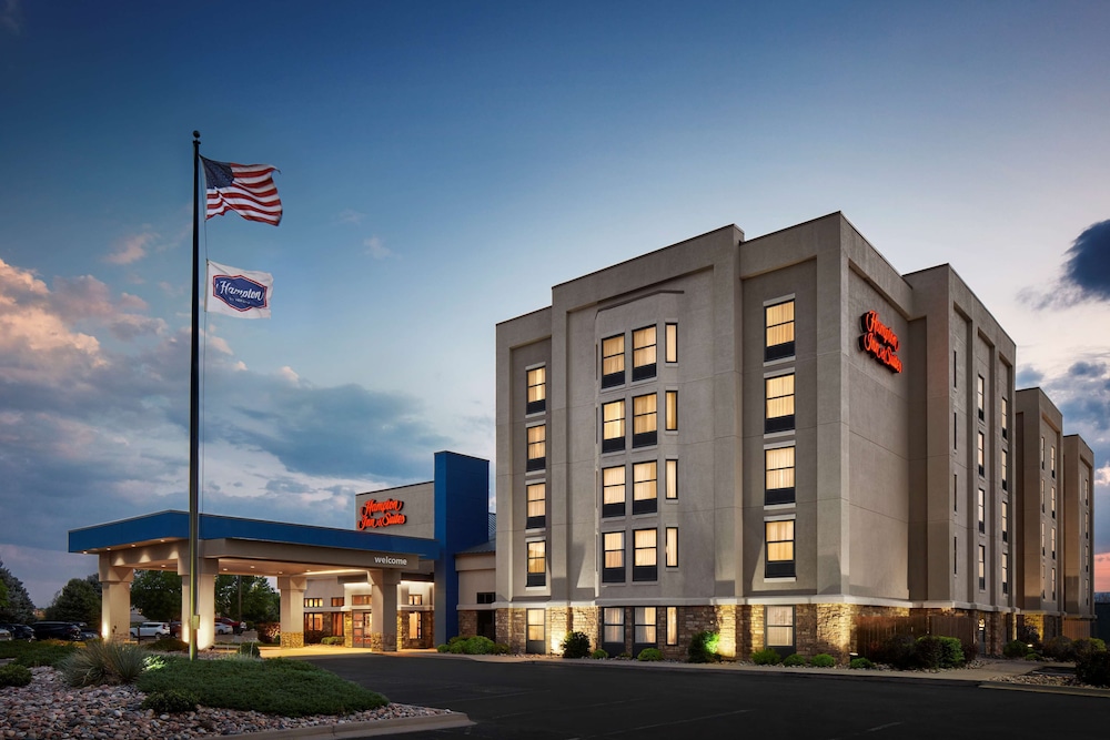 Hampton Inn & Suites Pueblo Southgate - photo 58