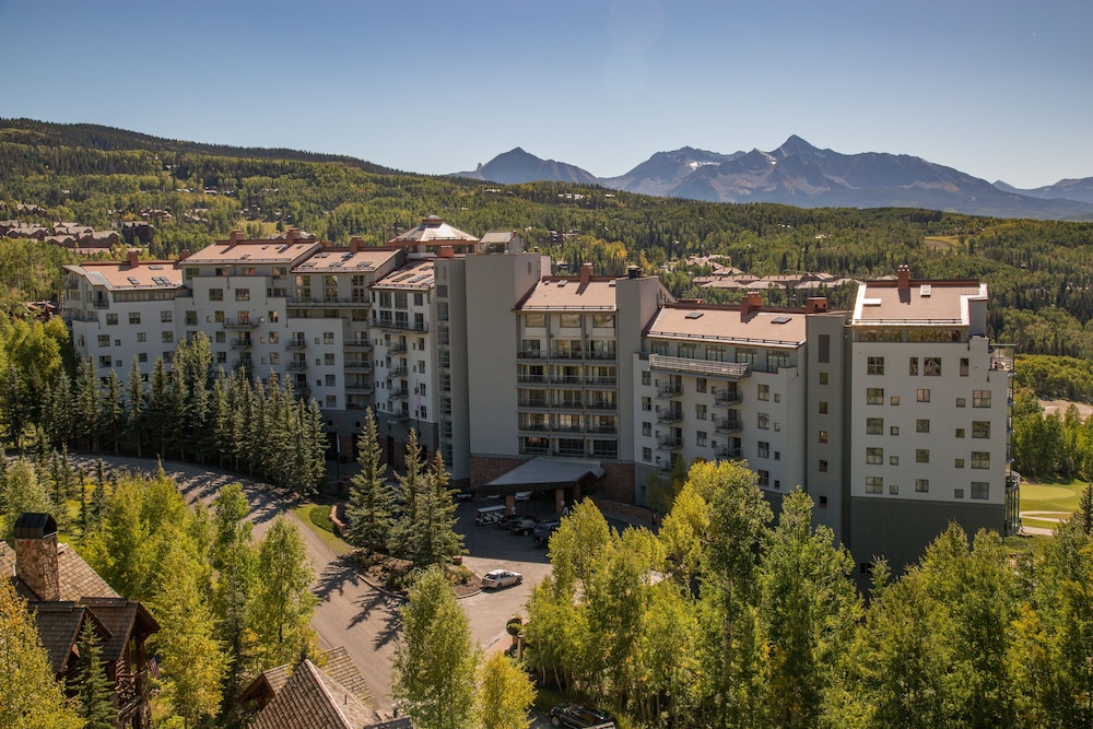 The Peaks Resort and Spa - photo 35