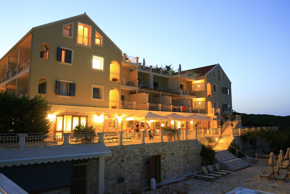 Almyra Hotel — Kefalonia