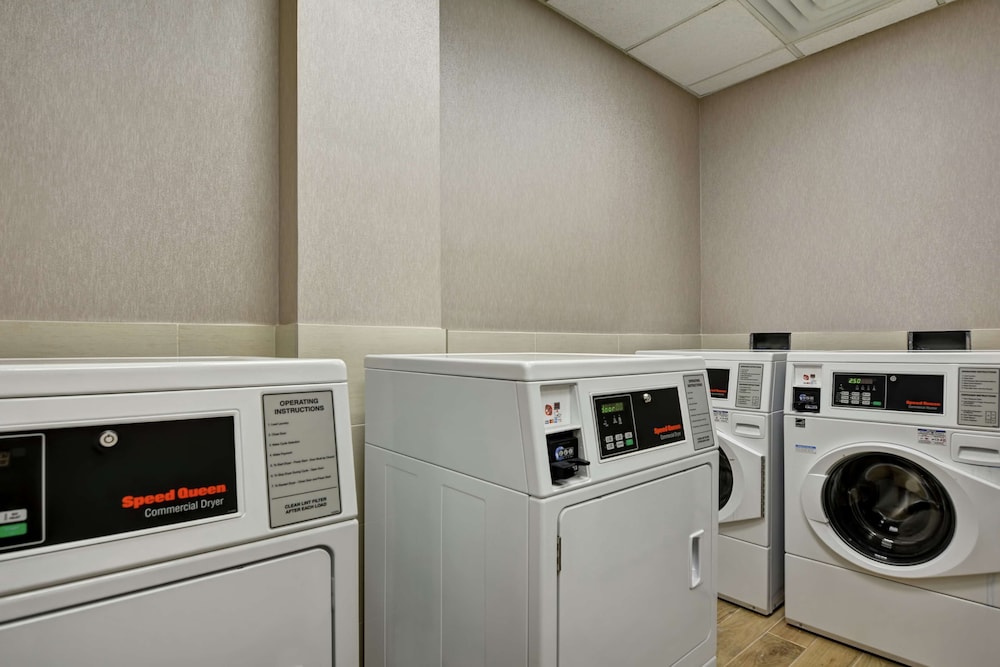 Hampton Inn & Suites Boynton Beach - photo 33