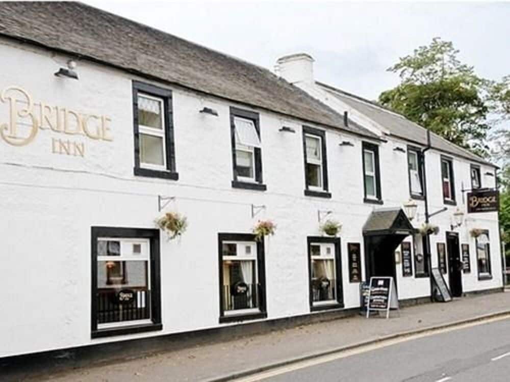 Bridge Inn - carbon neutral hotel in Tillicoultry