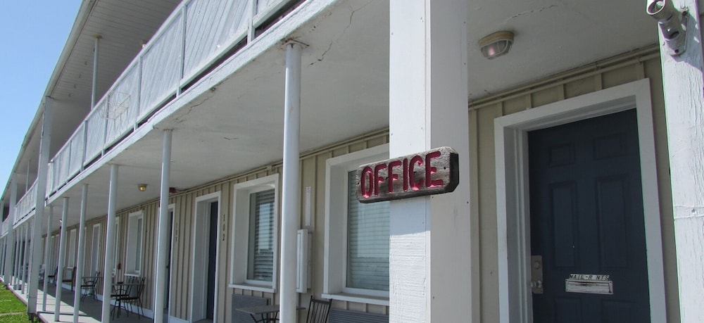 Thames Inn & Marina - photo 16