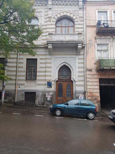 Apartmnet on Machabeli 20