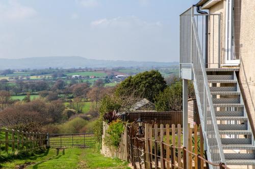 Strongate View Apartment cosy stylish rural Jurassic coast & Bridport nearby — 4-Star Luxury Hotel in Bridport, United Kingdom