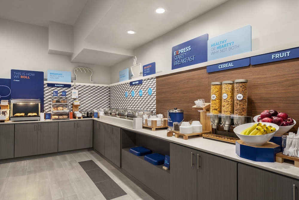 Holiday Inn Express Dumfries by IHG - photo 28