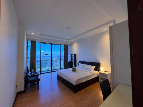 Super Comfy BIG SPACE Condo In Imperial Suites Boulevard Mall — 4-Star Luxury Hotel in Kuching, Malaysia