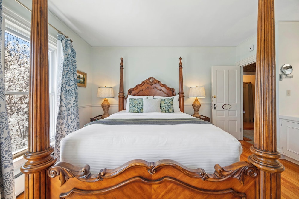 Hartstone Inn - photo 56