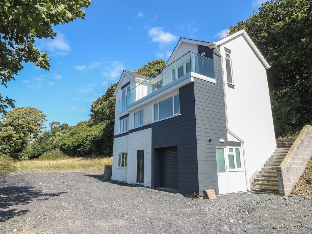 Isgoed — hotel in Y Felinheli