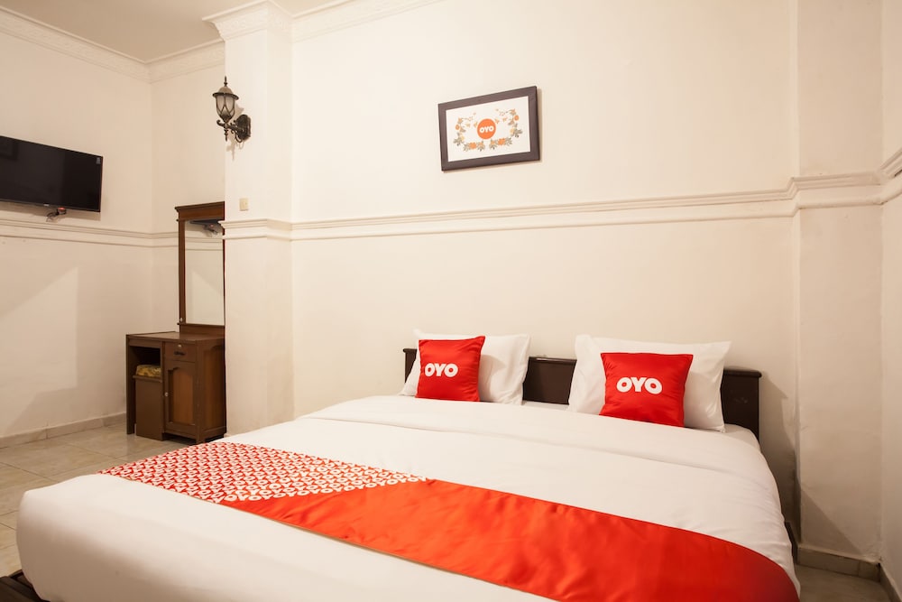 OYO 1084 Hotel Cirasa Syariah in Medan, Indonesia