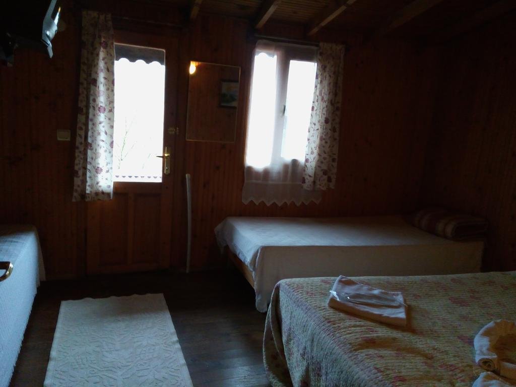 Ekoland Hotel — Agva