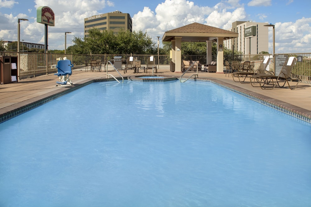 Staybridge Suites San Antonio by IHG - photo 16