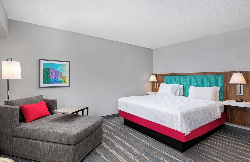 Hampton Inn Pikeville - photo 9