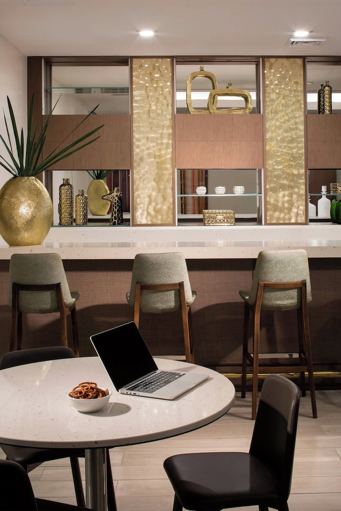 Residence Inn by Marriott Miami Beach South Beach - photo 2