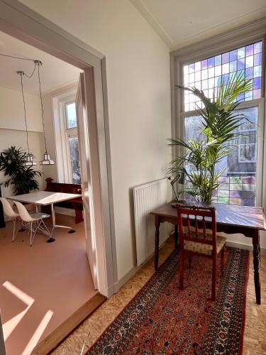 In de Pastorie Utrecht Old rectory just steps away from the city center