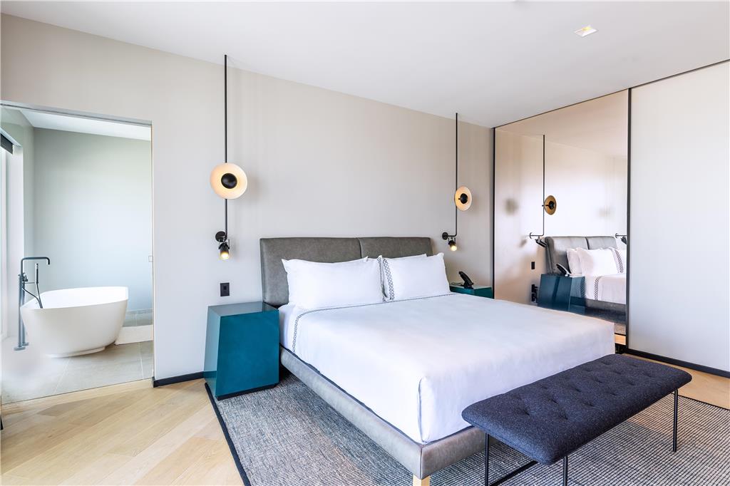 The Shay Hotel - photo 43