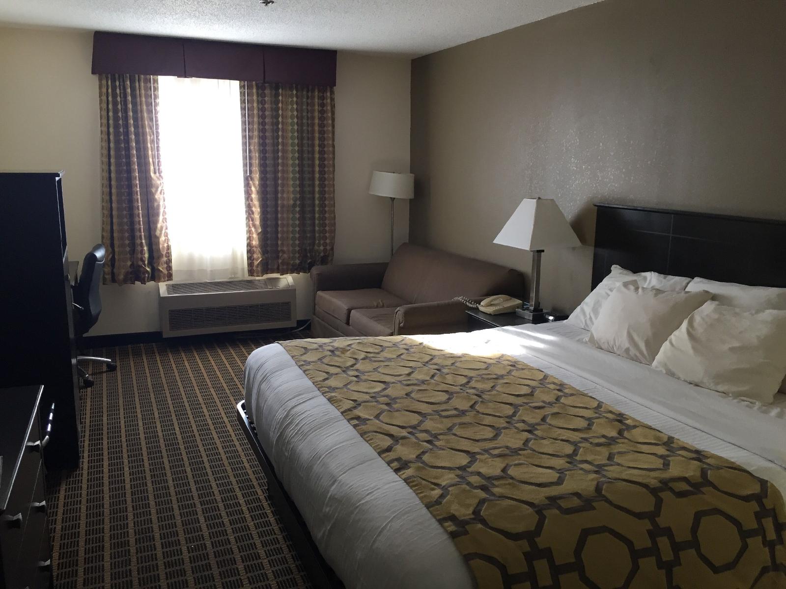 Baymont by Wyndham Harvard - photo 13