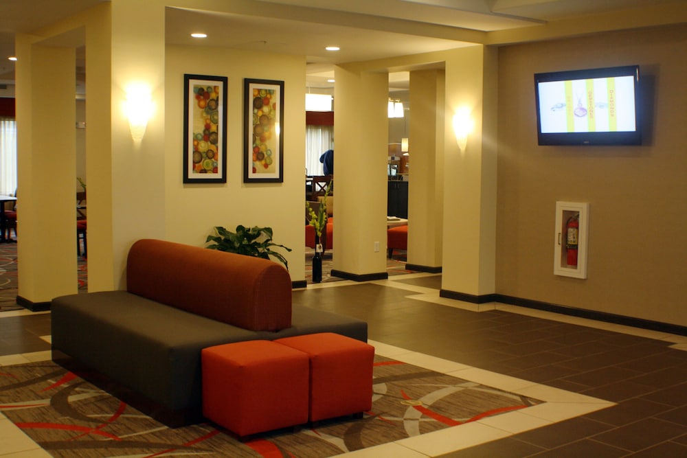 Holiday Inn Express Bradford by IHG - photo 28