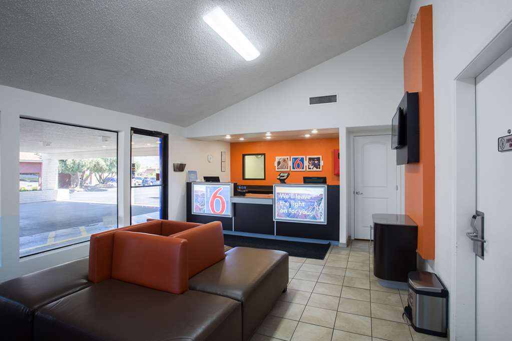 Motel 6 Kingman AZ Route 66 West - photo 25