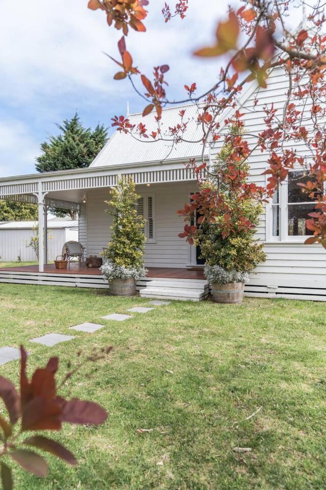 Hamptons On Selby Barwon Heads. Family and couples beach escape in Barwon Heads, Australia