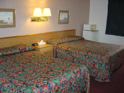Wakota Inn and Suites - photo 2