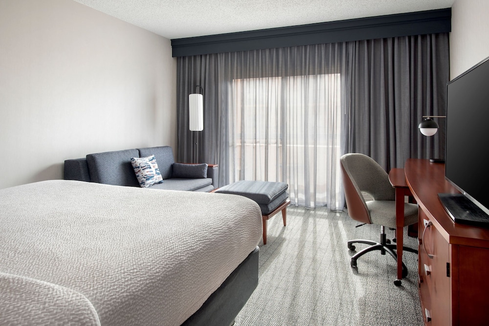 Courtyard New Haven Wallingford — hotel in Wallingford