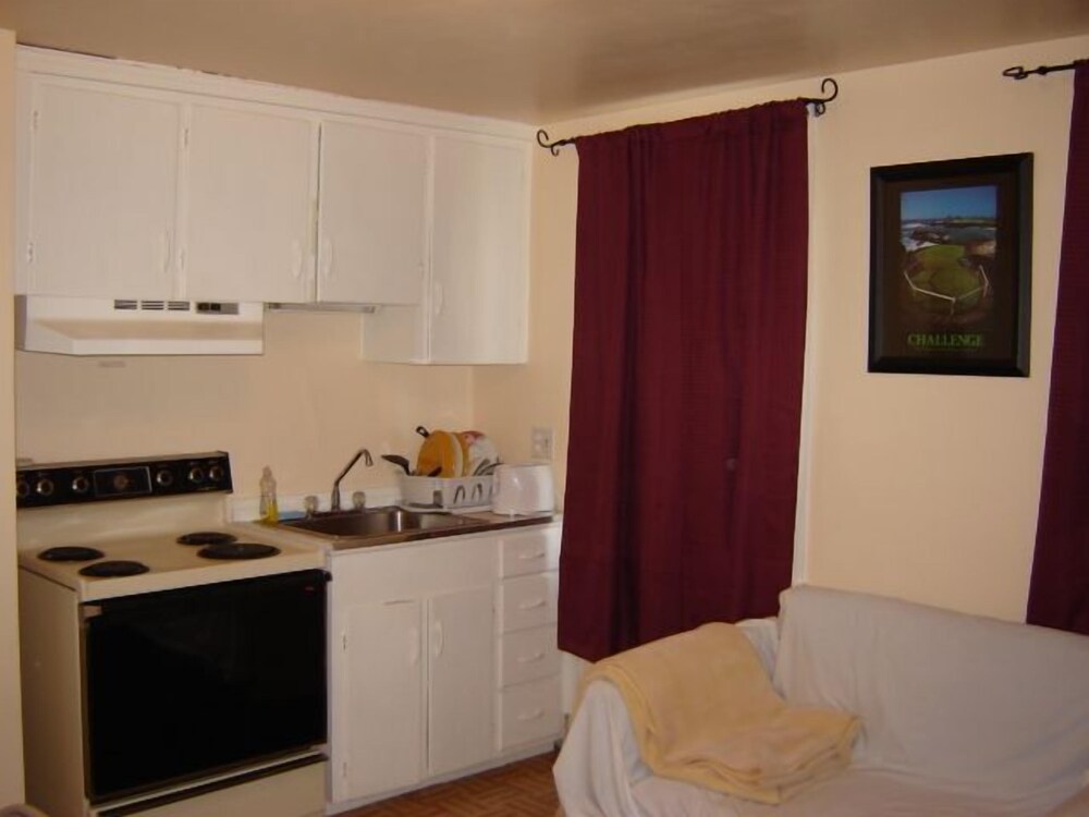 Hershey Travel Inn - photo 6