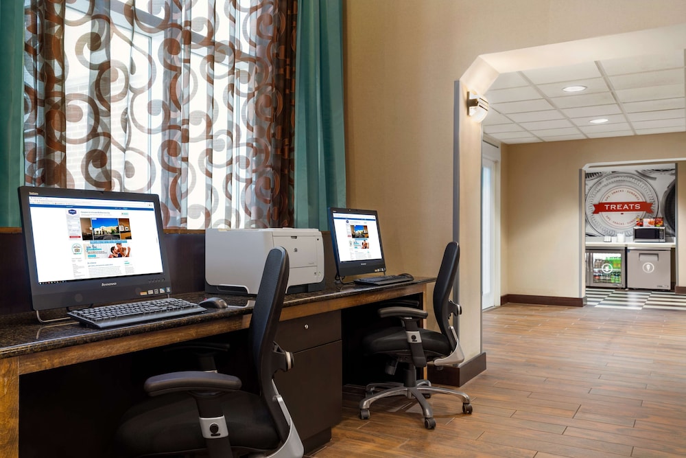 Hampton Inn & Suites Bluffton Sun City - photo 32