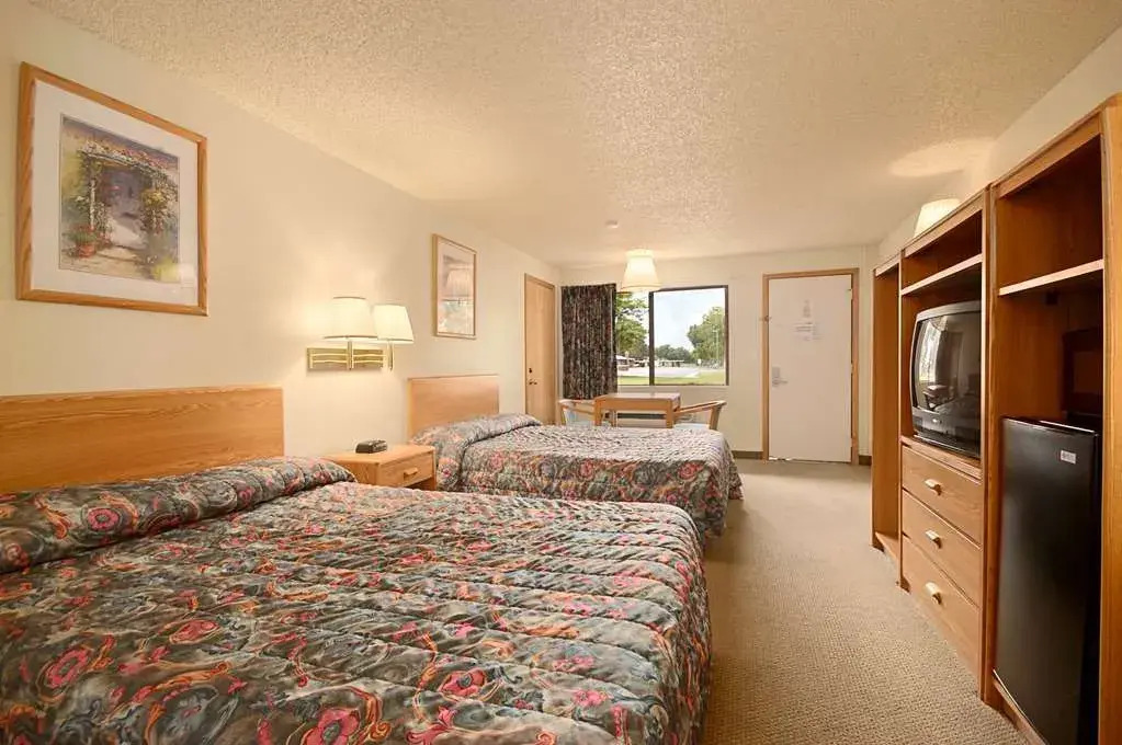 Days Inn by Wyndham Richland - photo 5
